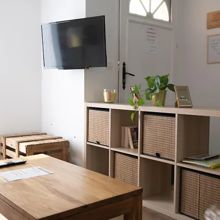 Maison De Larros, Au Calme Idealement Placee Casa de Férias *